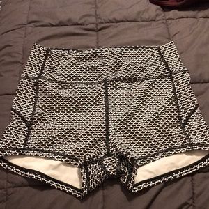 Lululemon in movement shorts size 8